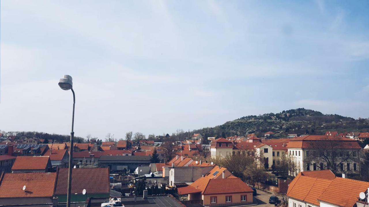 Hotel Pod Vinicí Mikulov Exterior foto